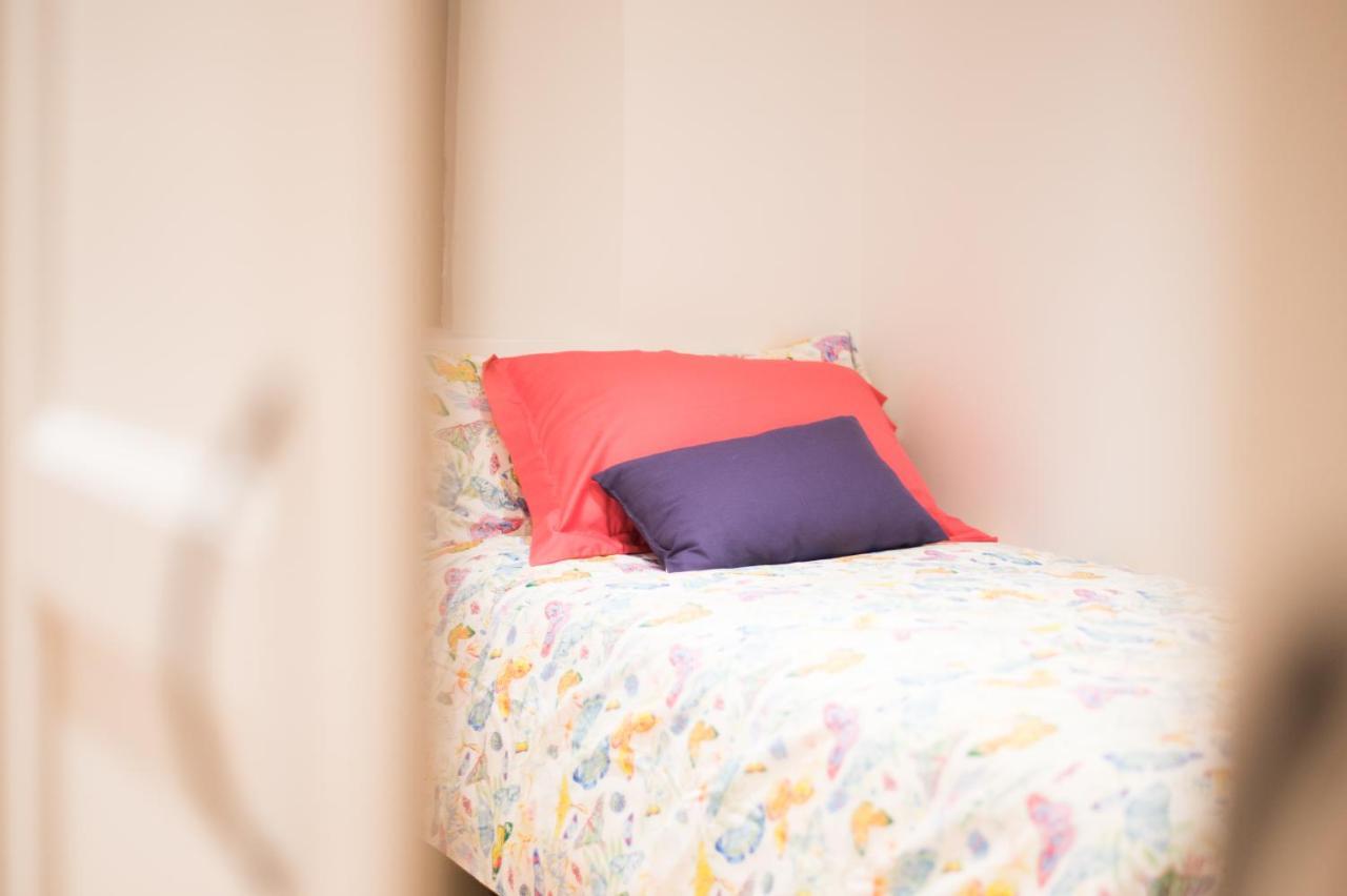 Tuguest Alhondiga Apartment Гранада Екстериор снимка